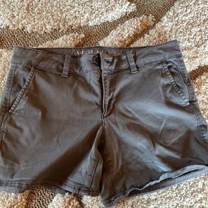 American eagle midi shorts